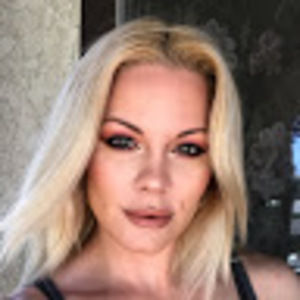 Meet your Posher, Suzanne